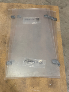 Lot de 3 fenêtres en plexiglass pour mirador Vosges